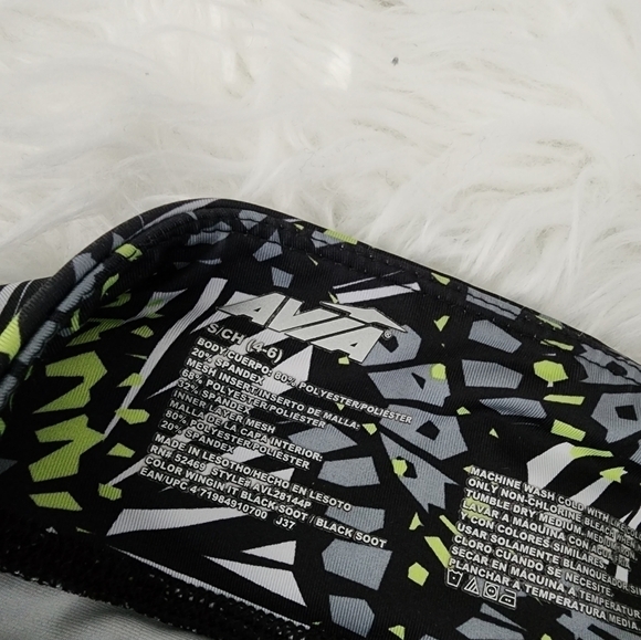 AVIA crop multicolor mesh detail leggings size small. New without tags. - Picture 8 of 8